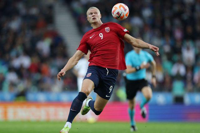  哈兰德在塞尔维亚队比赛中持续失利，败北引发热议！比赛高潮迭起九游娱乐